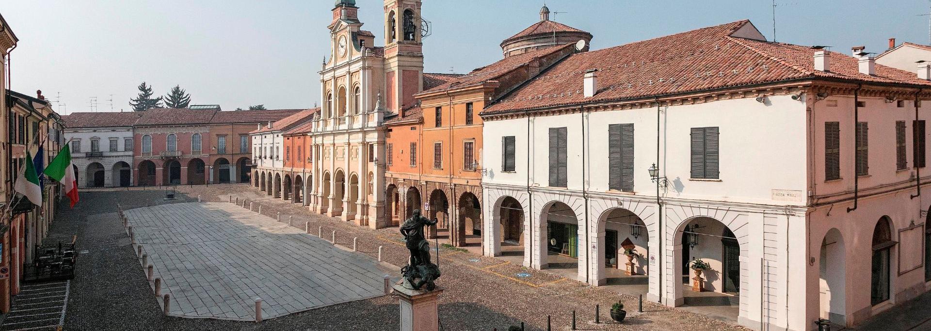 Piazza Mazzini a Guastalla